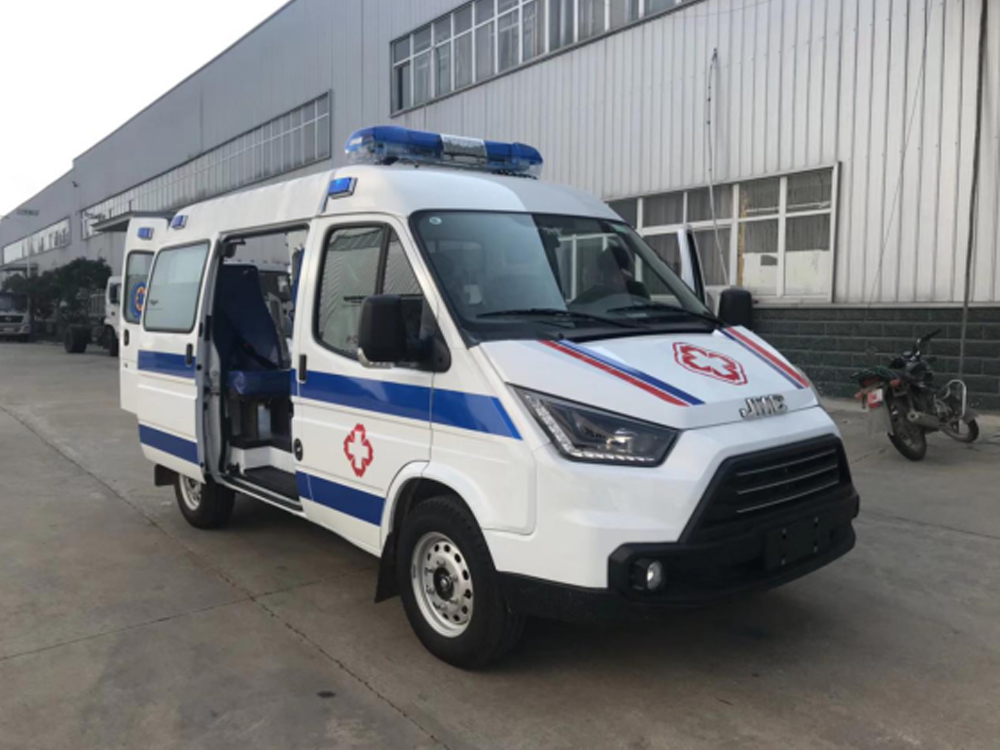 國(guó)六江鈴特順120救護(hù)車(chē)(短軸)